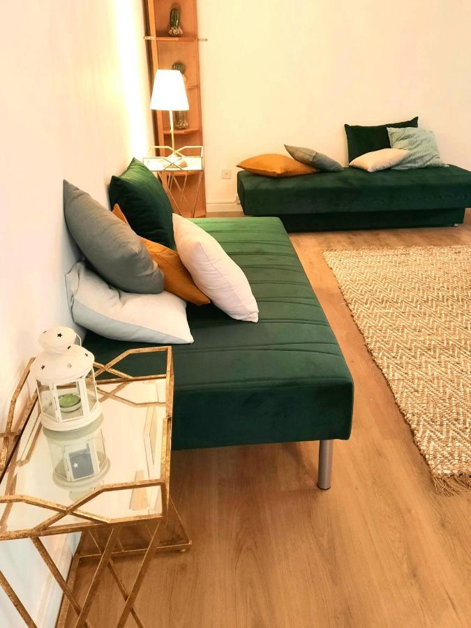 דירת אירוח חן - Chen Place อารัด ภายนอก รูปภาพ