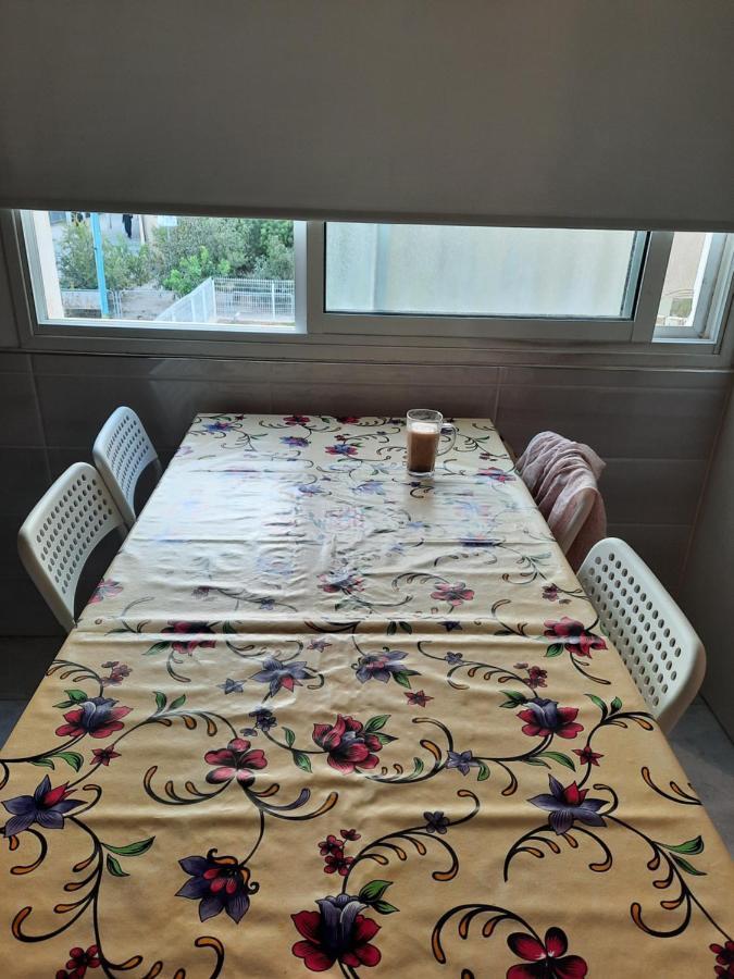 דירת אירוח חן - Chen Place อารัด ภายนอก รูปภาพ