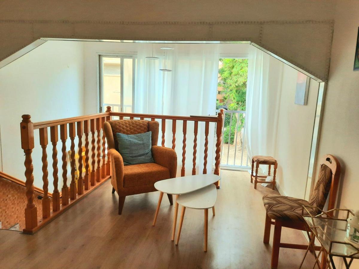 דירת אירוח חן - Chen Place อารัด ภายนอก รูปภาพ