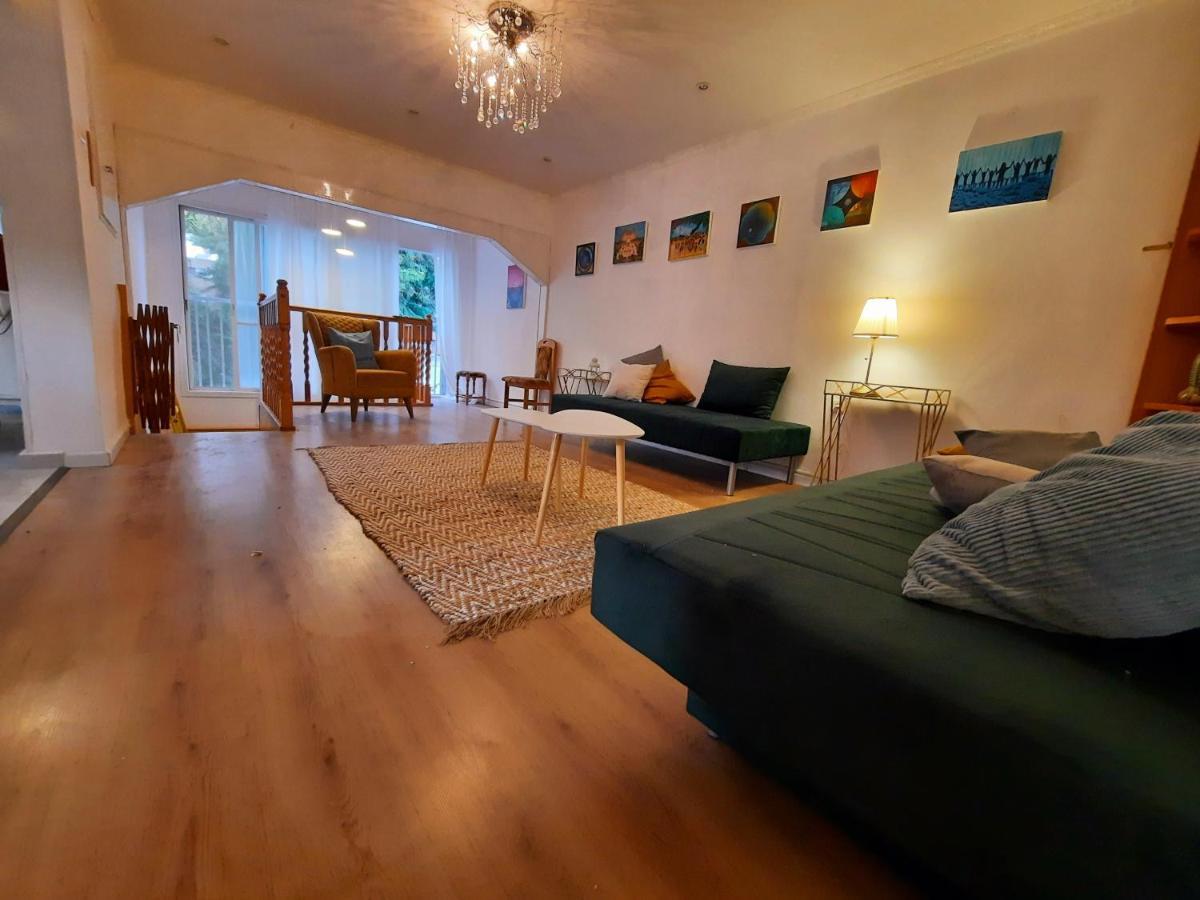דירת אירוח חן - Chen Place อารัด ภายนอก รูปภาพ